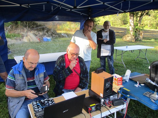 Sortie du radio-club de Cestas au Moulin de Pinquet à Saint Felix de Foncaude
